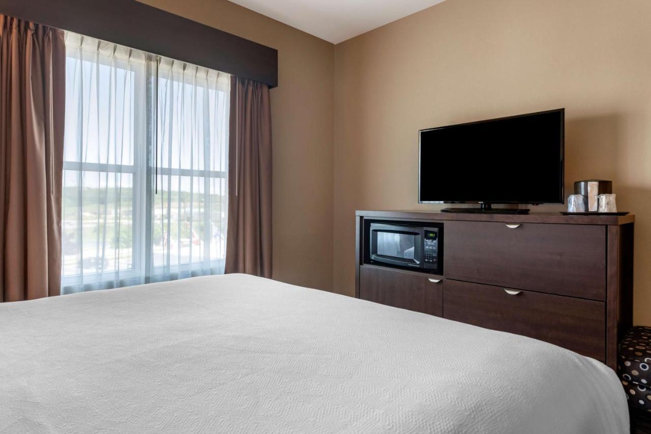 Best Western Plus Bridgewater Hotel & Convention Centre מראה חיצוני תמונה
