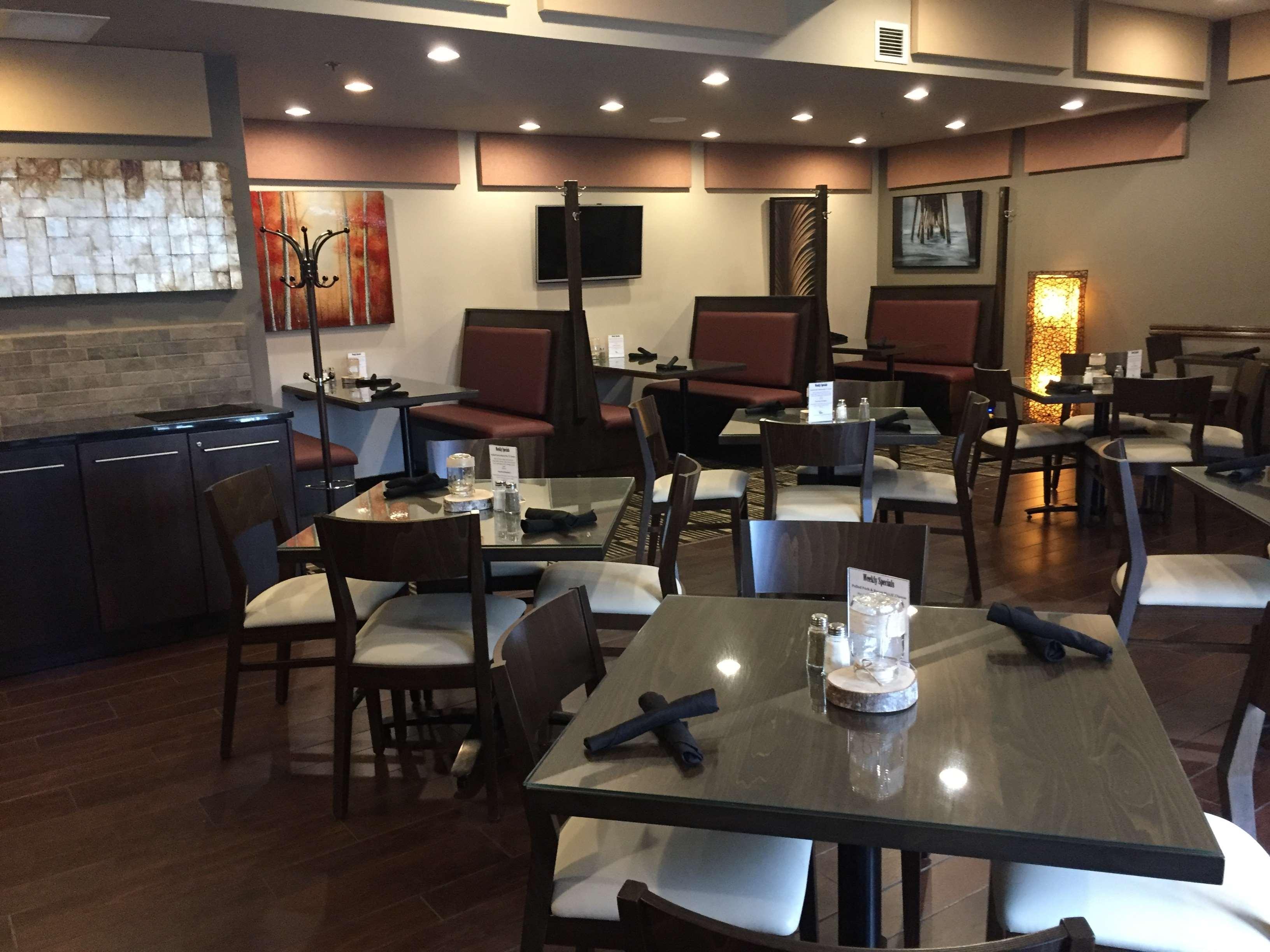 Best Western Plus Bridgewater Hotel & Convention Centre מראה חיצוני תמונה